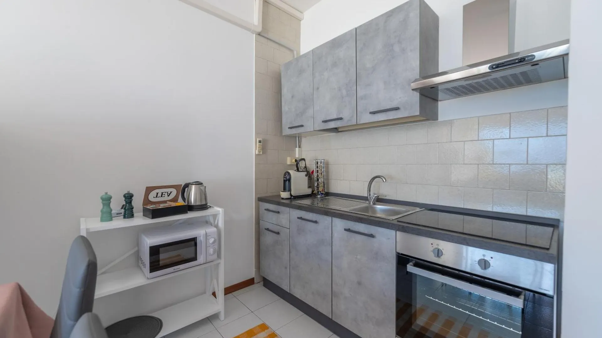 Lakestudio With Private Beach Cima Apartment