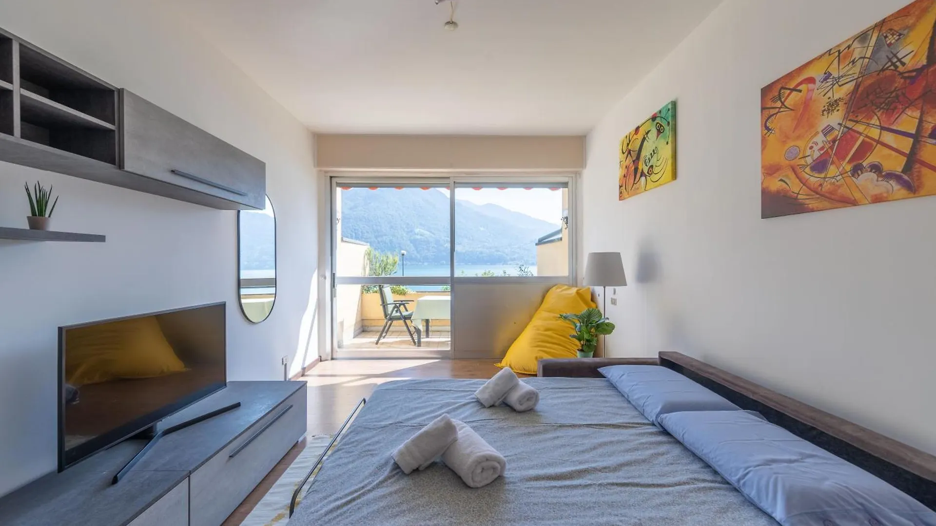 Lakestudio With Private Beach Cima Apartment