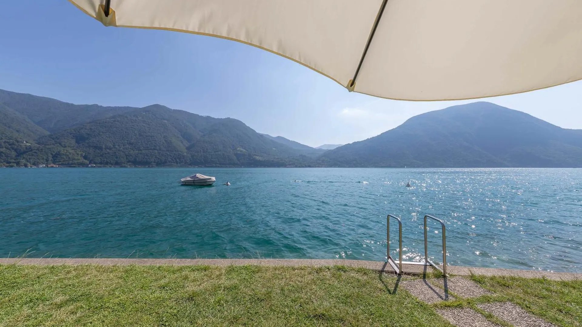 Lakestudio With Private Beach Cima Apartment